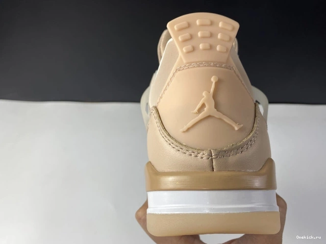 One Kick Shimmer Jordan DJ0675-200 Air 4 0804